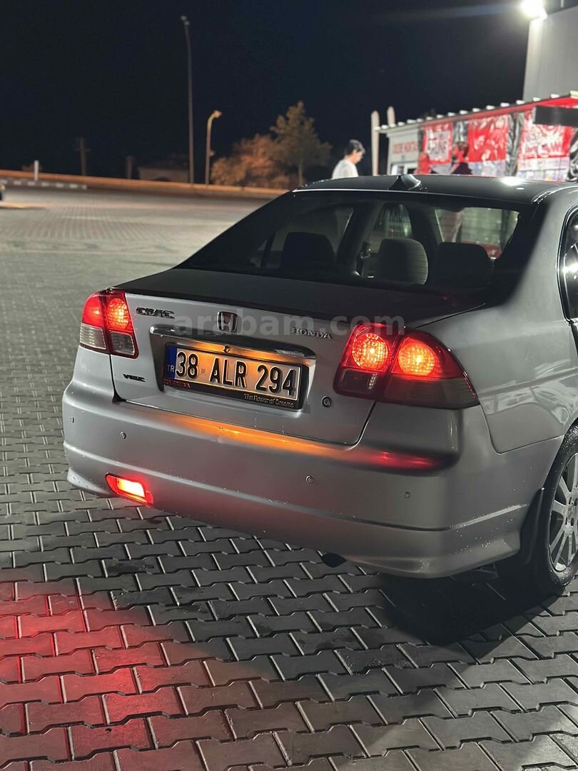 Sahibinden Honda Civic 1.6i VTEC ES 2002 Model 3