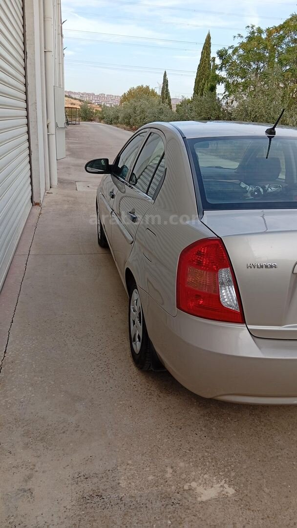 Sahibinden Hyundai Accent Era 1.4 Start 2012 Model 3