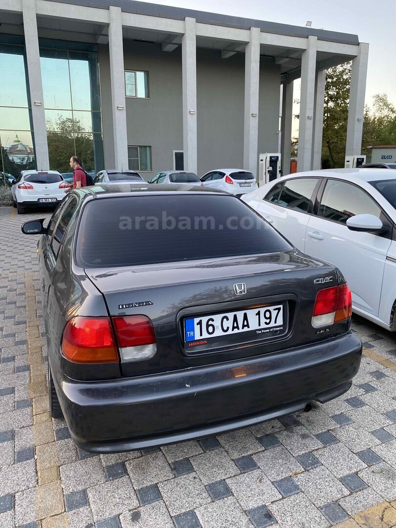 Sahibinden Honda Civic 1.4 i S 1999 Model 5
