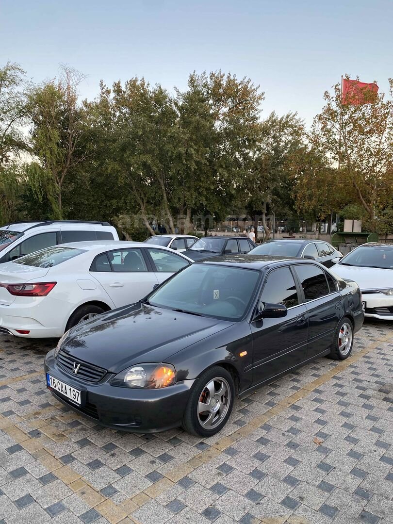 Sahibinden Honda Civic 1.4 i S 1999 Model 1