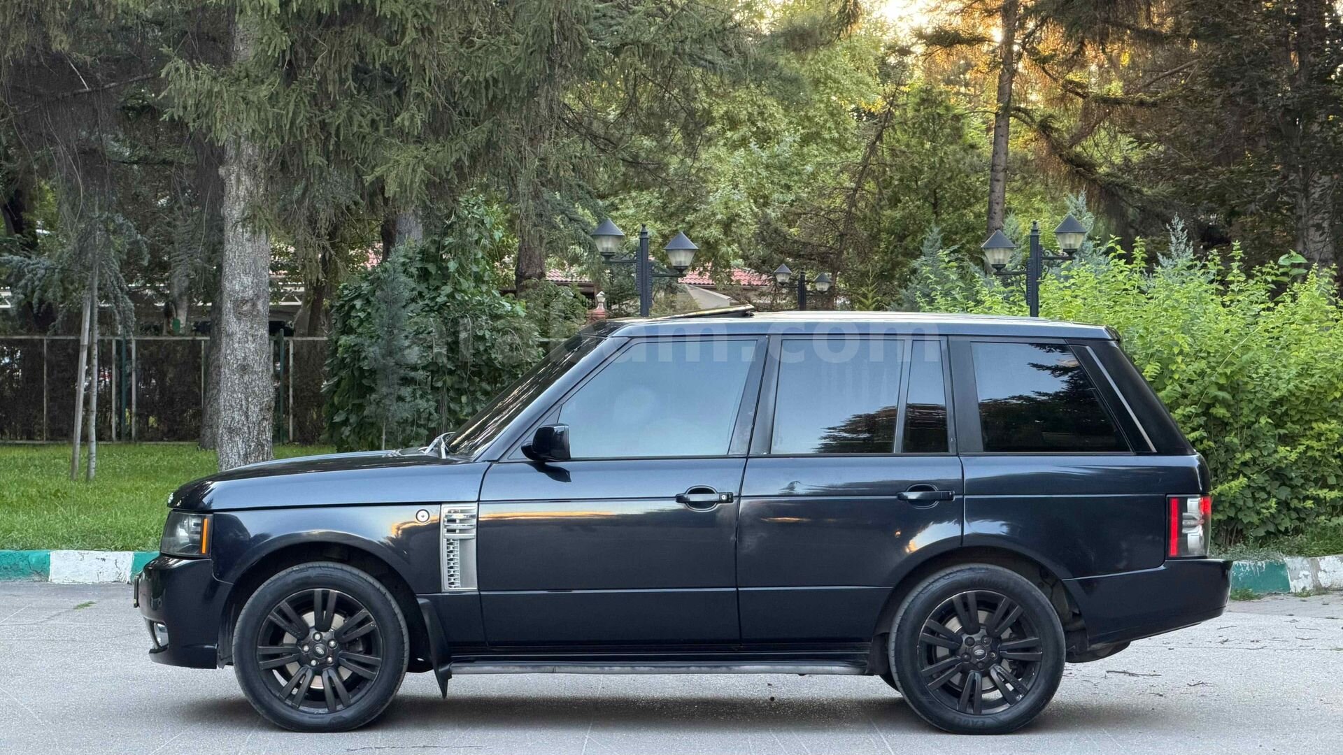 Sahibinden Land Rover Range 3.0 TD6 Vogue 2004 Model 5
