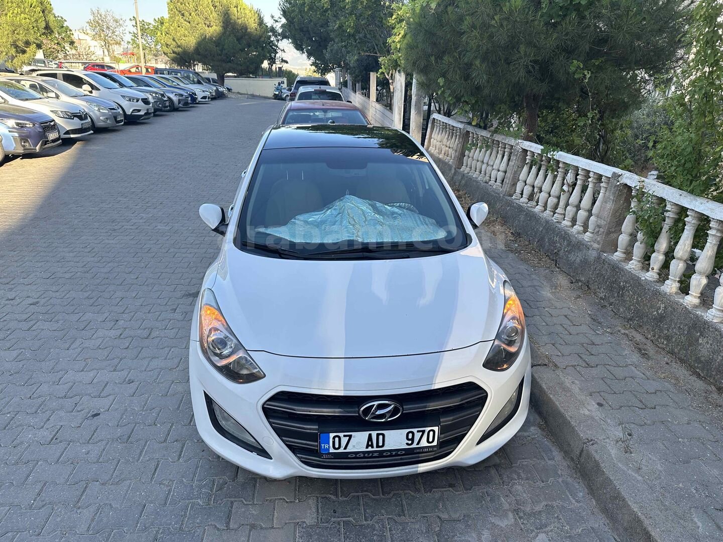 Sahibinden Hyundai i30 1.6 CRDi Style Design Pack 2015 Model 210.000 km Beyaz 4