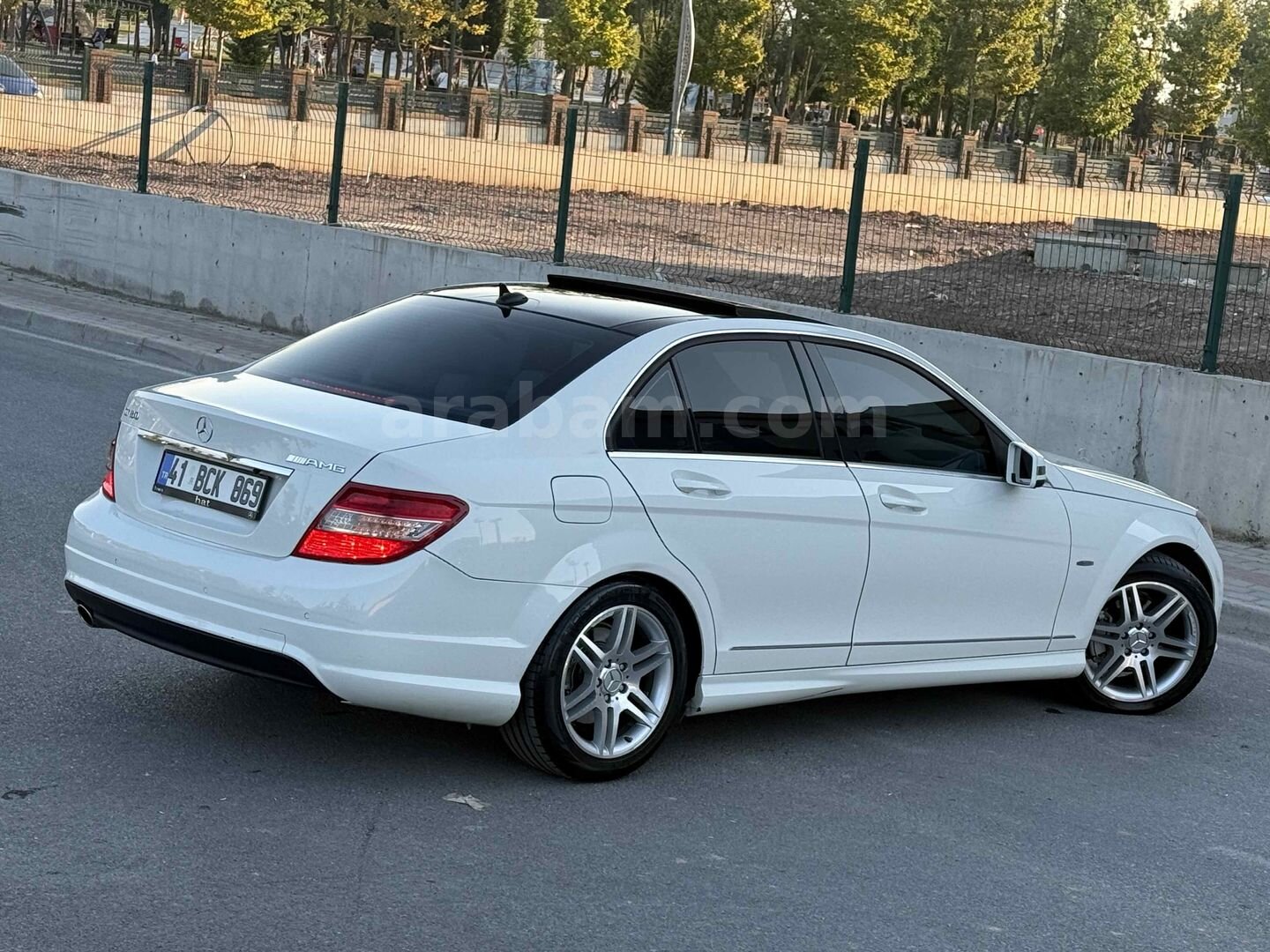 Sahibinden Mercedes - Benz C 180 Kompressor BlueEfficiency Fascination 2011 Model 4