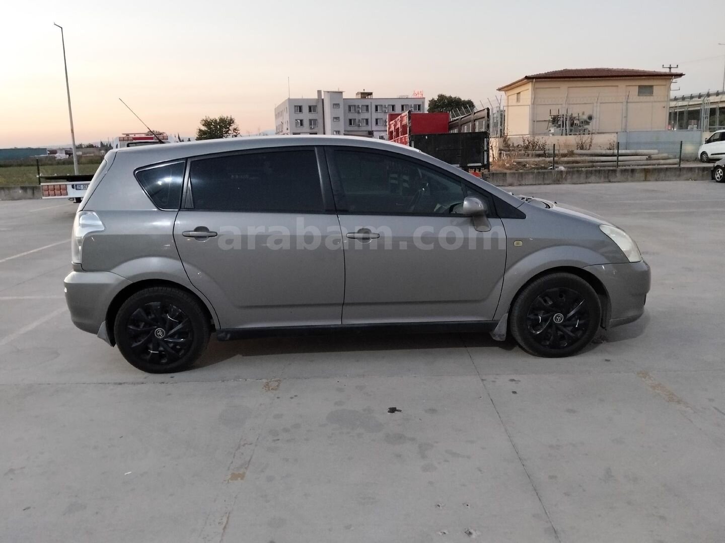 Sahibinden Toyota Verso 1.6 Comfort 2006 Model 4