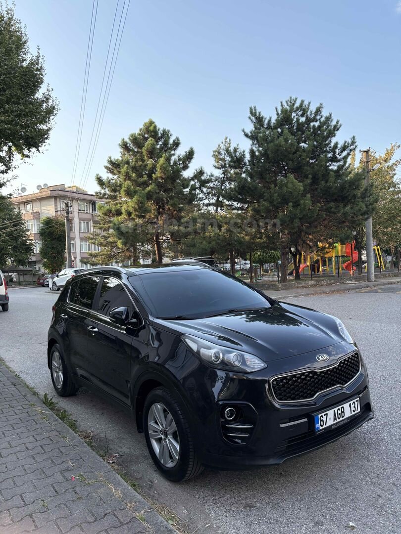 Sahibinden Kia Sportage hatasız boyasız tramersiz 3