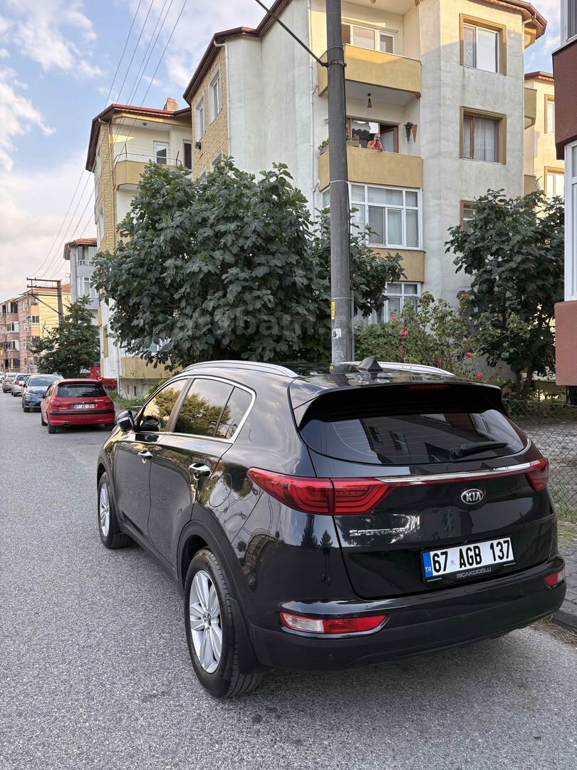 Sahibinden Kia Sportage hatasız boyasız tramersiz 5
