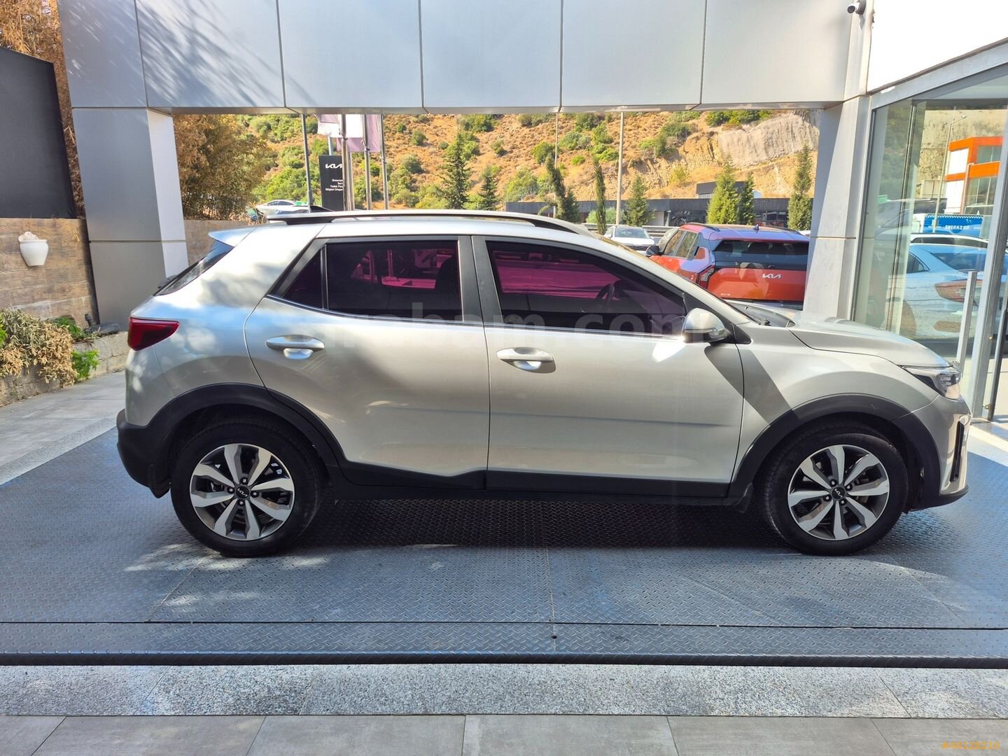 KİA ŞİMŞEK 2. EL - 2024 Kia Stonic 1.0 T-GDI DCT Elegance Plus 3