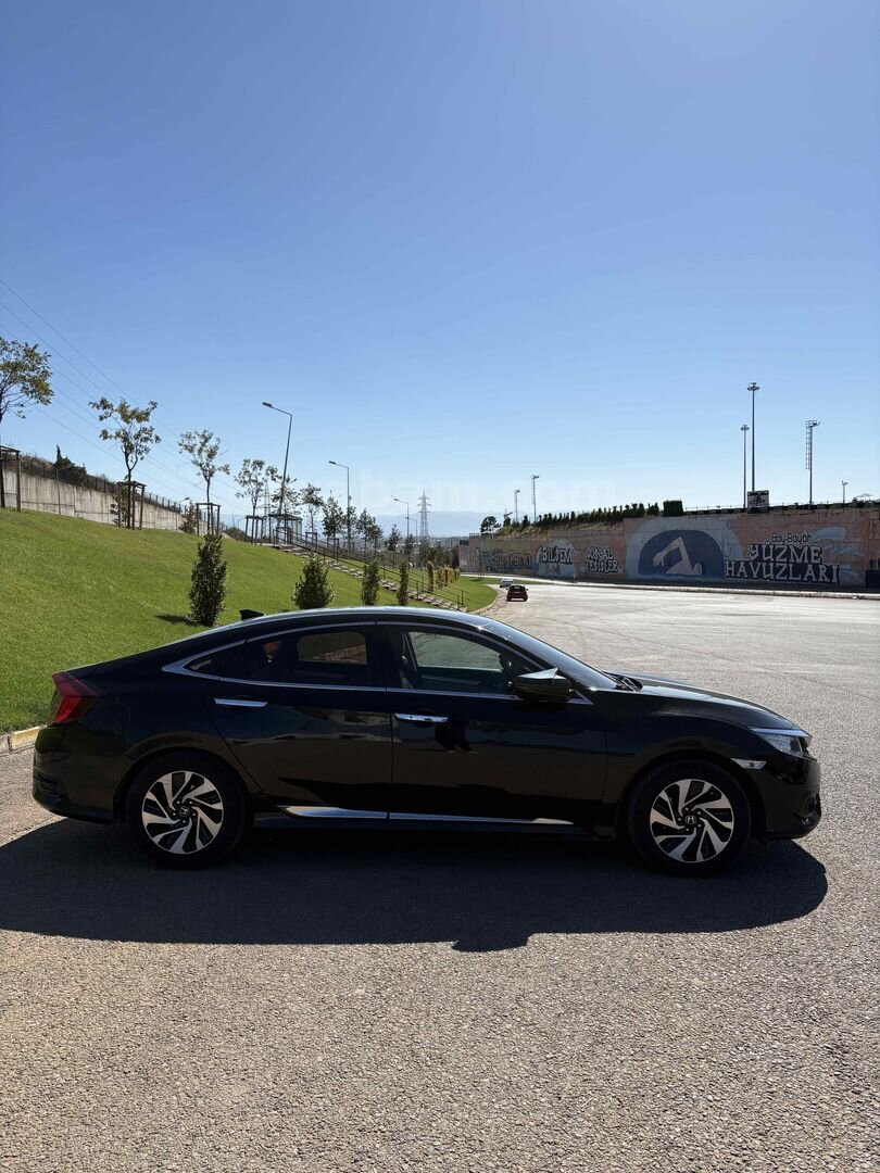 Sahibinden Honda Civic 1.6i VTEC Eco Executive 2019 Model 4