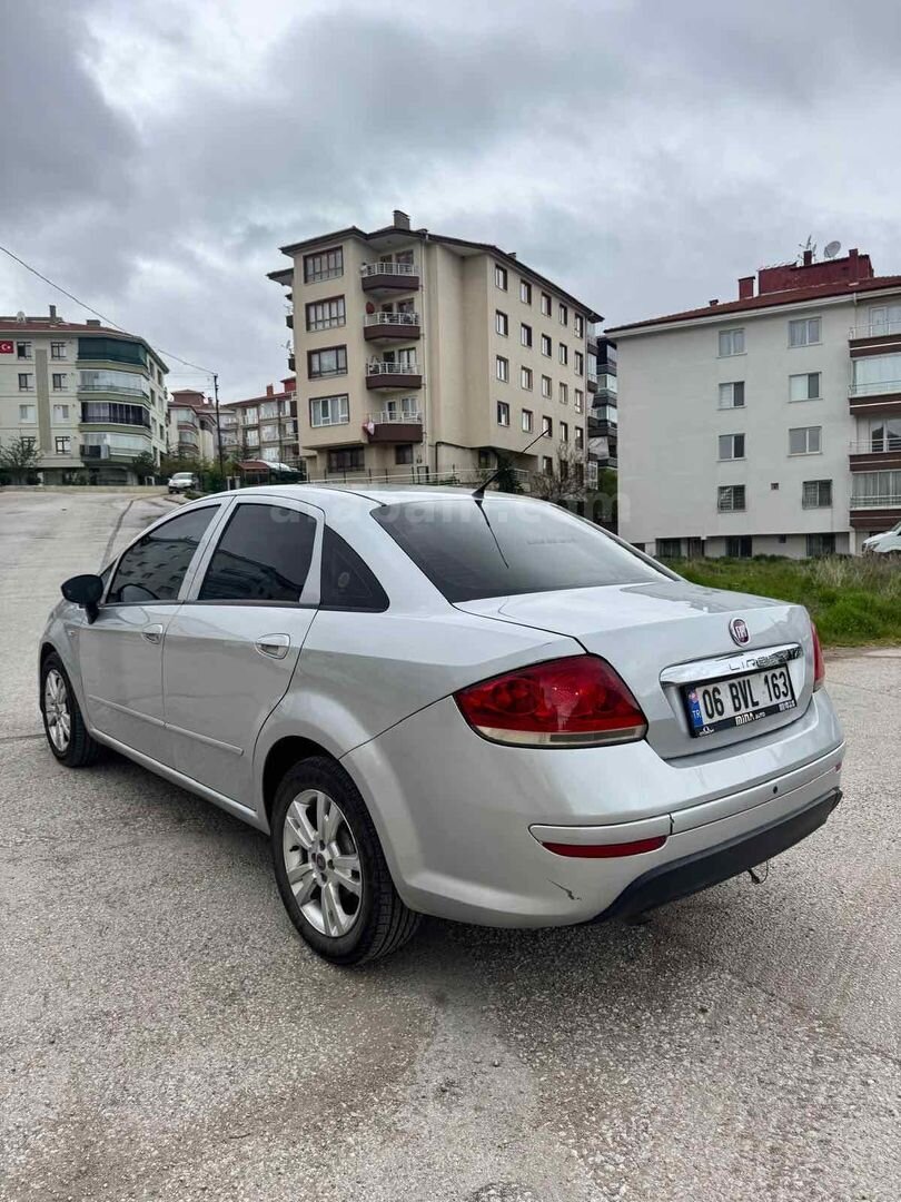 Sahibinden Fiat Linea 1.3 Multijet Pop 2015 Model Ankara 255.000 km Gri 3