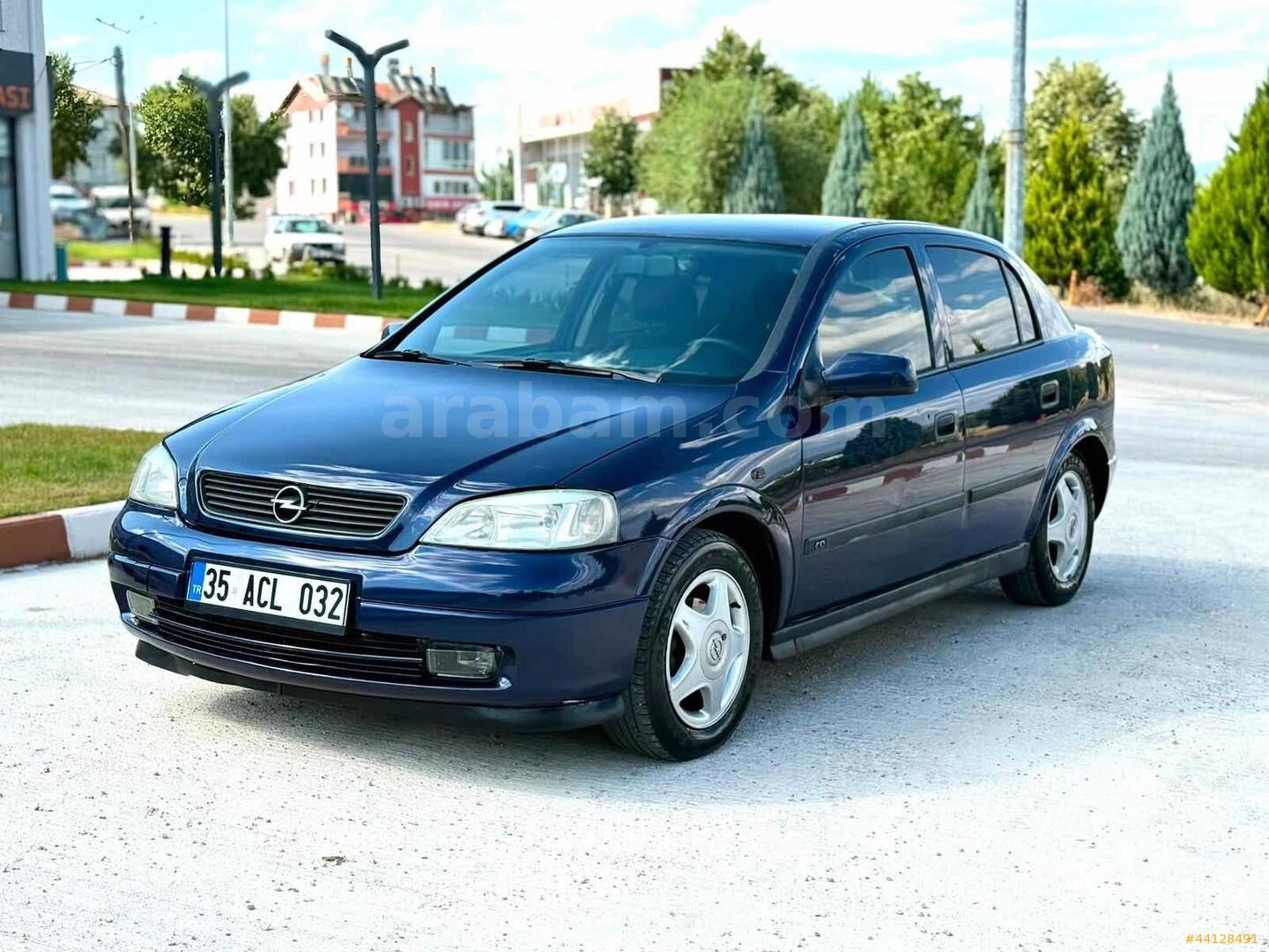 2000 model Opel astra 1.6 LPG'li değişensiz 3