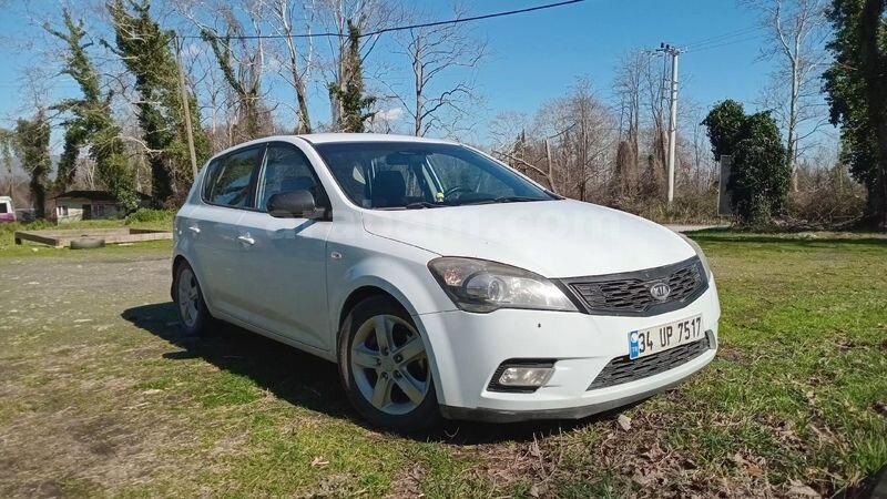 Sahibinden Kia Ceed 1.6 CRDi Motion 2011 Model