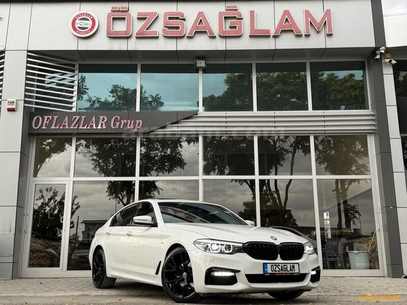 ÖZSAĞLAM'dan 2017 Model BMW 520i //M Sport 218binde Recore+Deri