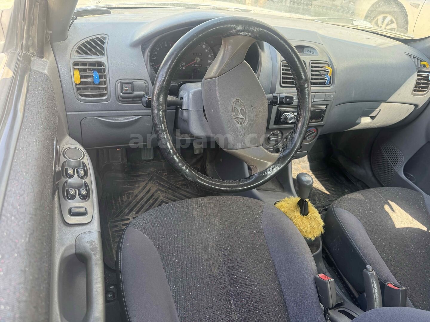 Hyundai Accent 1.5 GL 5