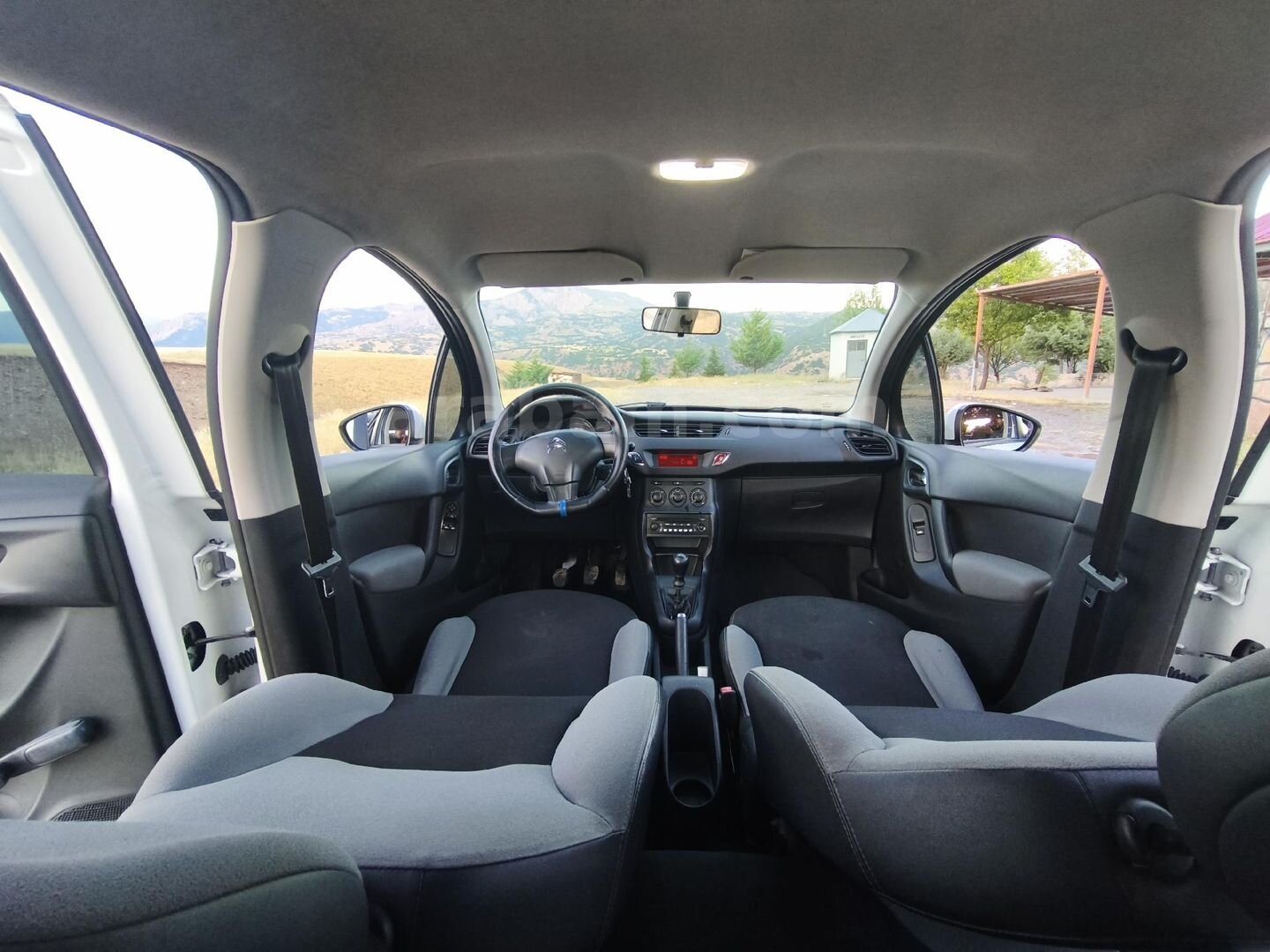 Sahibinden Citroen C3 1.4 Attraction 2011 Model 4