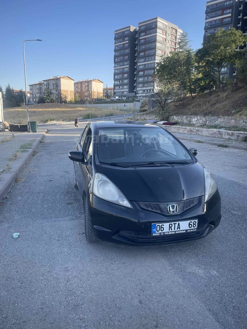 Sahibinden Honda Jazz 1.4 Joy 2010 Model Ankara 220.000 km Siyah 1