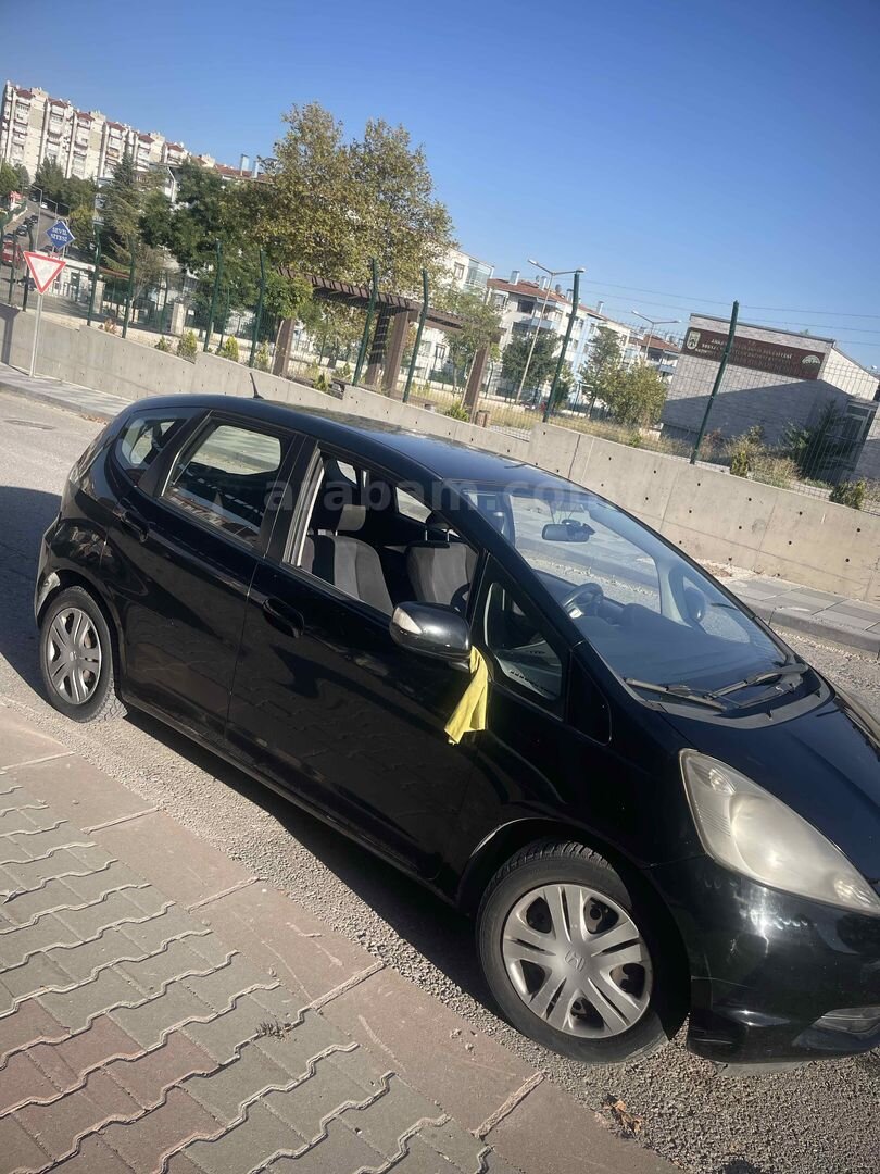 Sahibinden Honda Jazz 1.4 Joy 2010 Model Ankara 220.000 km Siyah 5