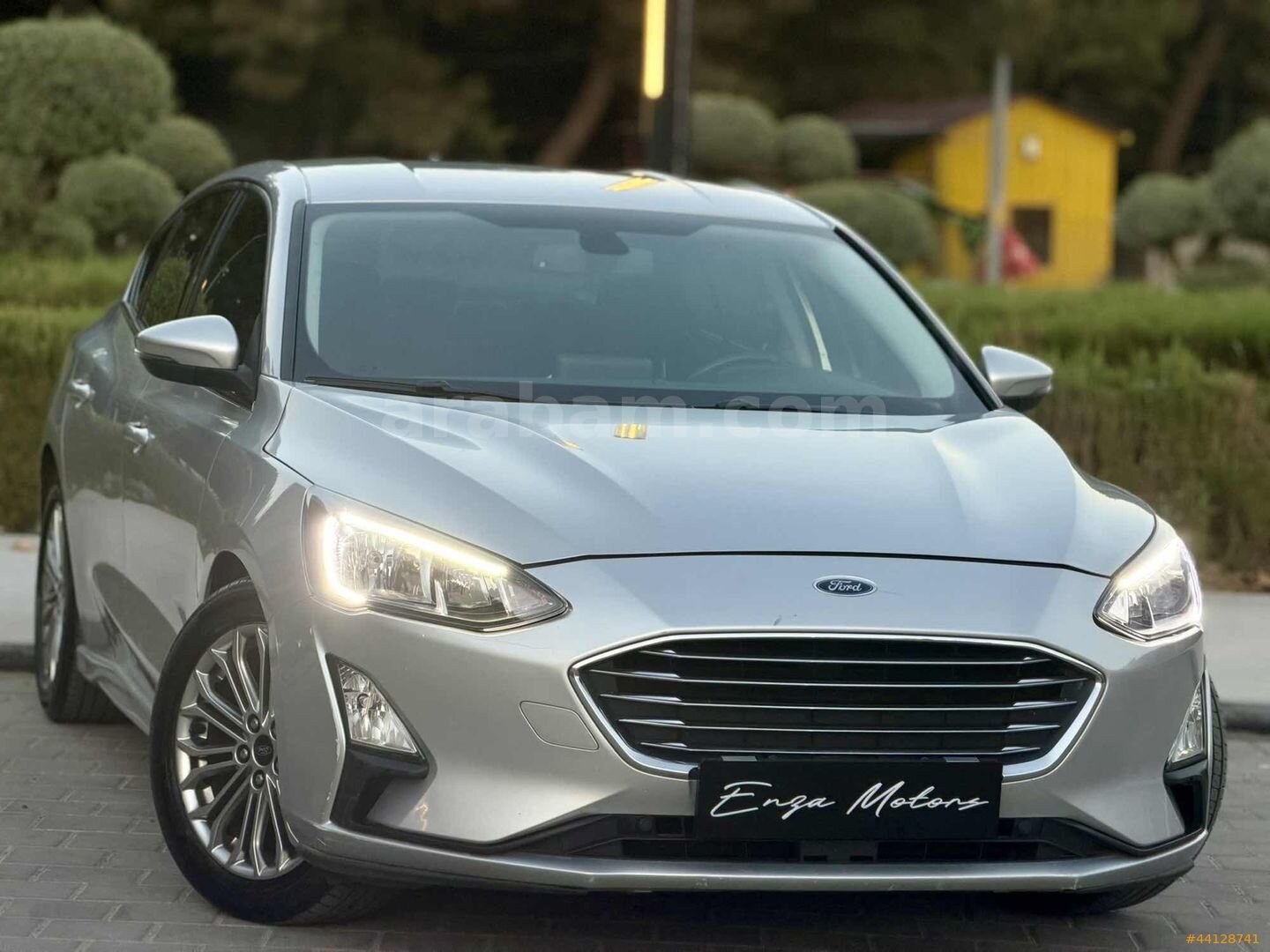 2020/FOCUS/TİTANİUM/YENİ JANT/ÖZEL RENK/KEYLESS GO/LEDLİ 4