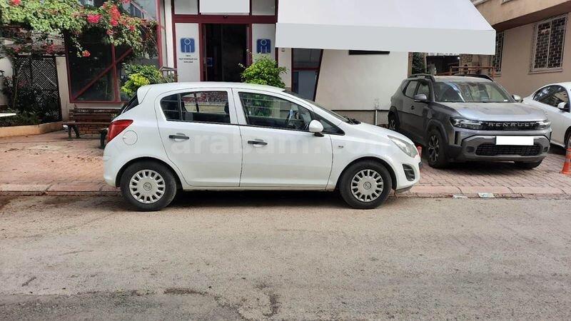 Sahibinden Opel Corsa 1.2 Twinport Essentia 2014 Model