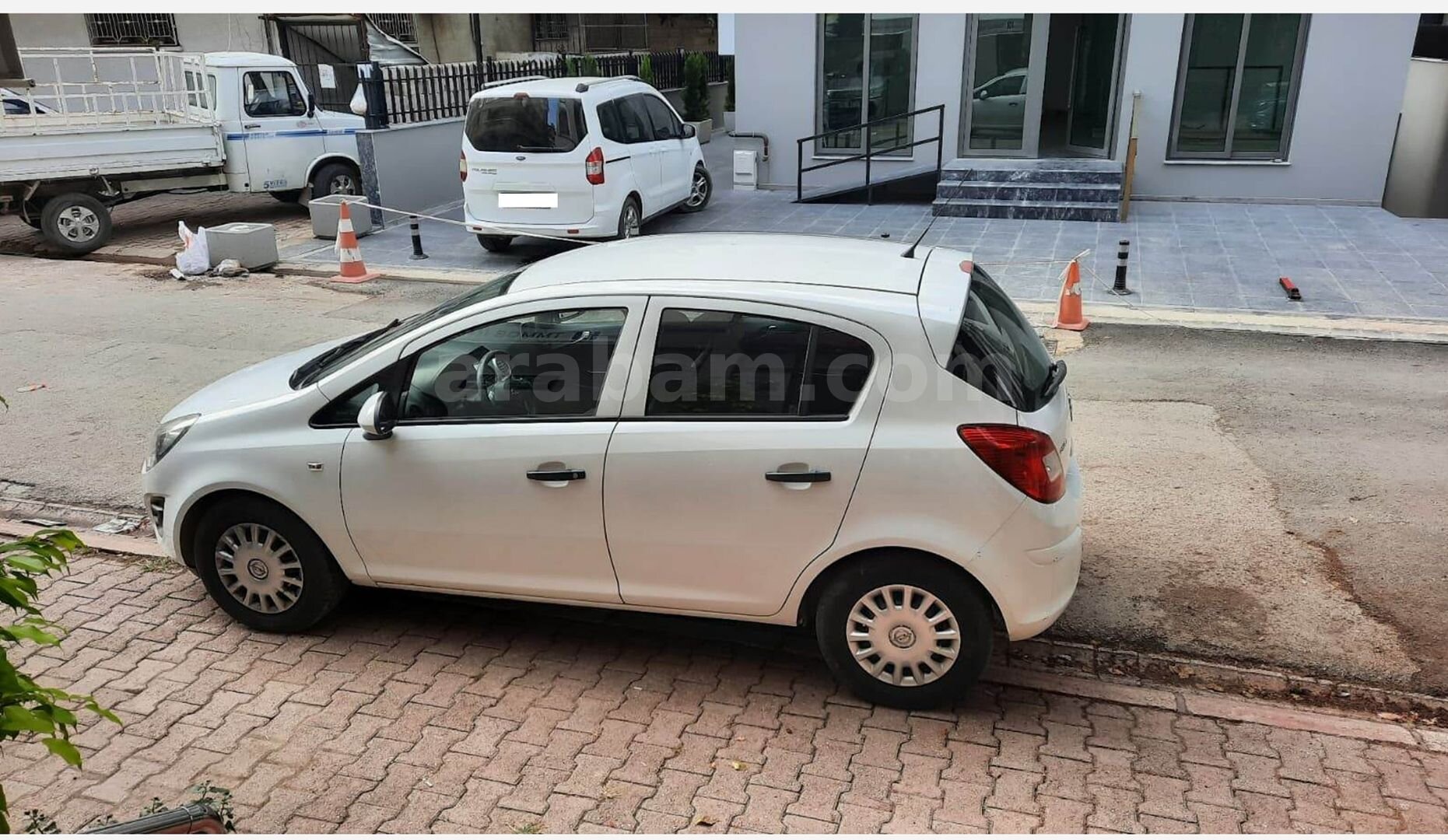 Sahibinden Opel Corsa 1.2 Twinport Essentia 2014 Model 4