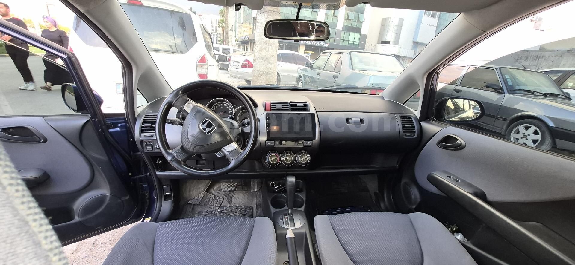 Sahibinden Honda Jazz 1.4 Elite 2005 Model Hatay 6