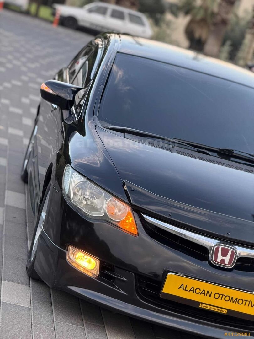 HONDA CİVİC 1.6 VTEC DEĞİŞENSİZ OTOMATİK MASRAFSIZZ 7