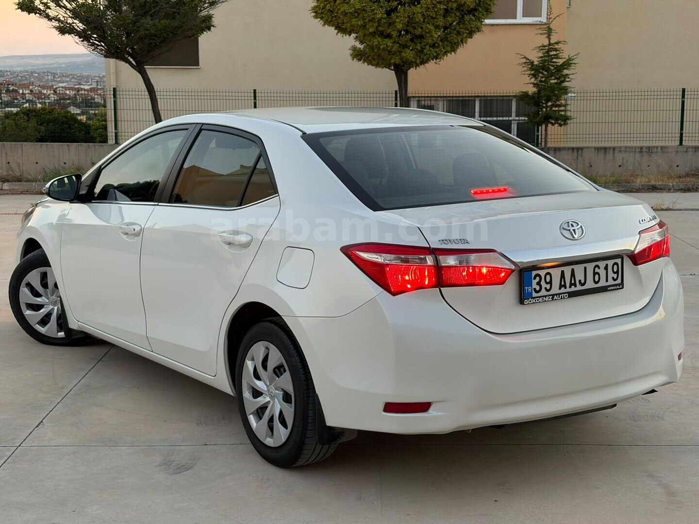 Sahibinden Toyota Corolla 1.4 D-4D Touch 2015 Model 2