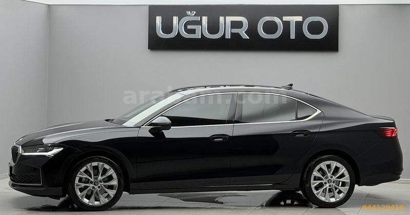 2026 SKODA SUPERB 1.5 TSI HYBRID PRESTIGE SİYAH / TABA / BOYASIZ