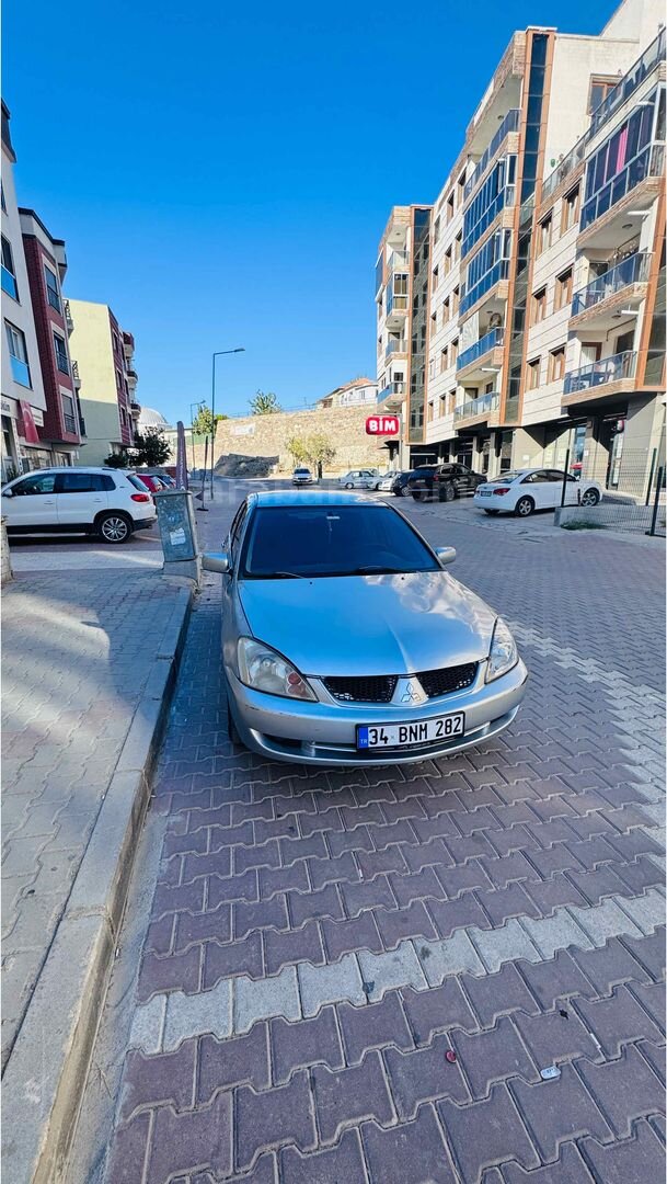 Sahibinden Mitsubishi Lancer 1.6 Invite 2005 Model 7