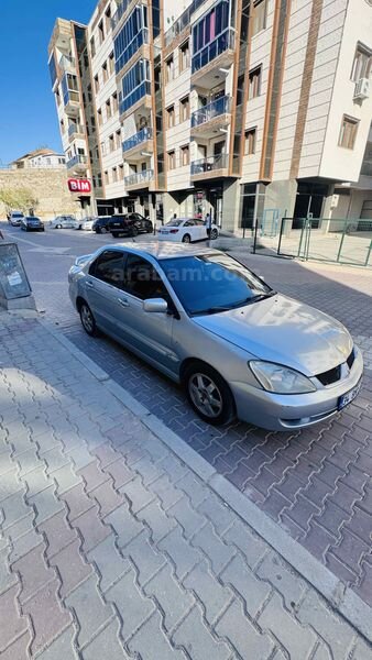 Sahibinden Mitsubishi Lancer 1.6 Invite 2005 Model