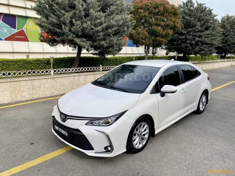 69.000 KM 2022 COROLLA 1.5 DREAM MULTİDRİVE S OTOMATİK 125 HP