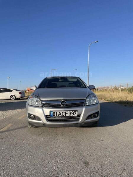 Sahibinden Opel Astra 1.6 Enjoy 111.Yıl 2012 Model 230.000 km Gri (Gümüş)