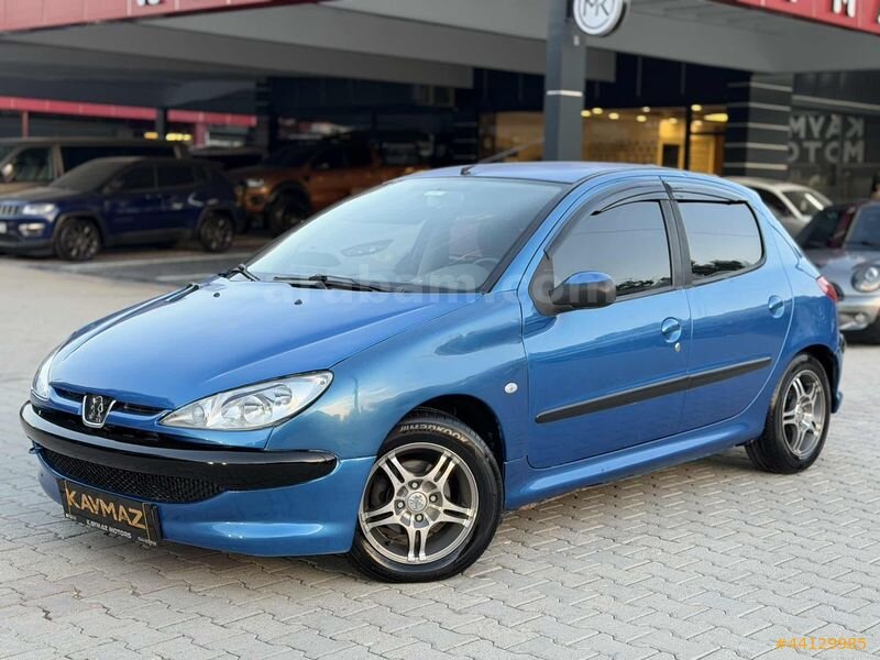 KAYMAZ MOTORS'DAN+2004+XLİNE+KLİMALI+BAKIMLI+MASRAFSIZ