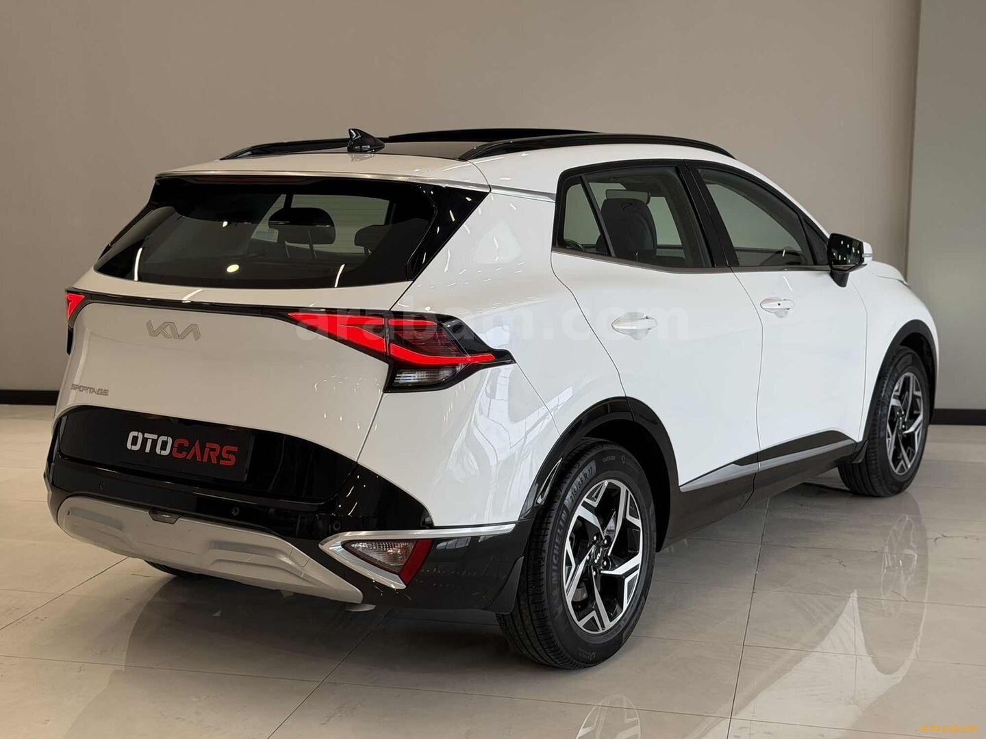 OTOCARS - 44 BİN'DE 2024 KİA SPORTAGE CAM TAVAN Ş.TAKİP HATASIZ 7