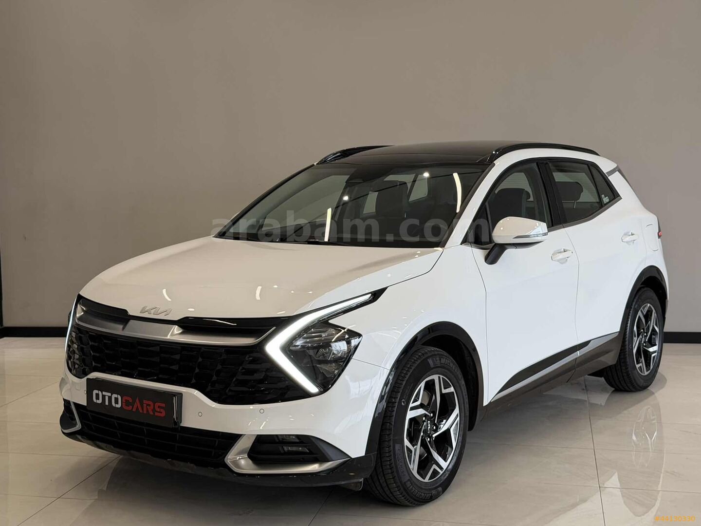 OTOCARS - 44 BİN'DE 2024 KİA SPORTAGE CAM TAVAN Ş.TAKİP HATASIZ 3