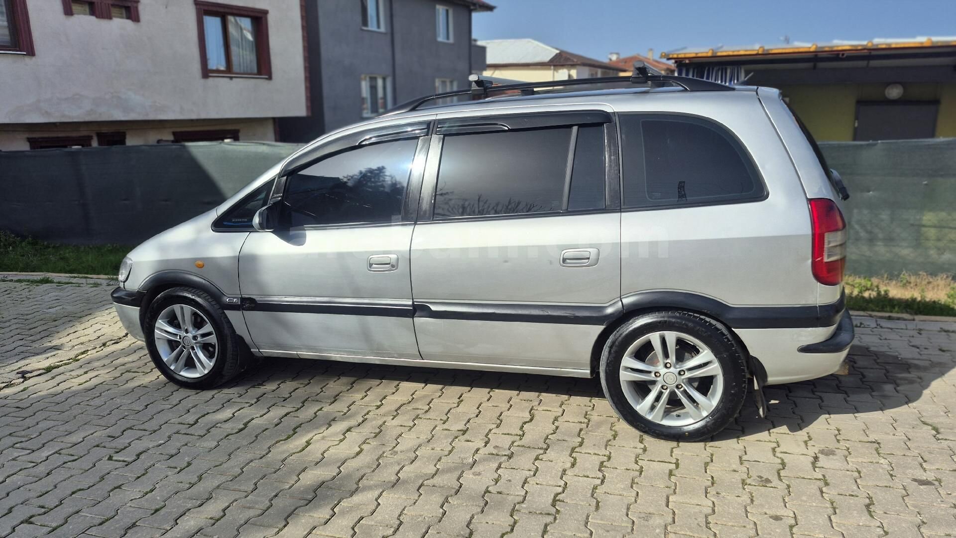 Sahibinden Opel Zafira 1.6 edition 2004 Model Gri (metalik) 3