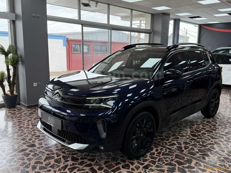 MAKER OTO'DAN 2023 MODEL CITROEN C5 AirCross 1.5 HDI SHINE BOLD