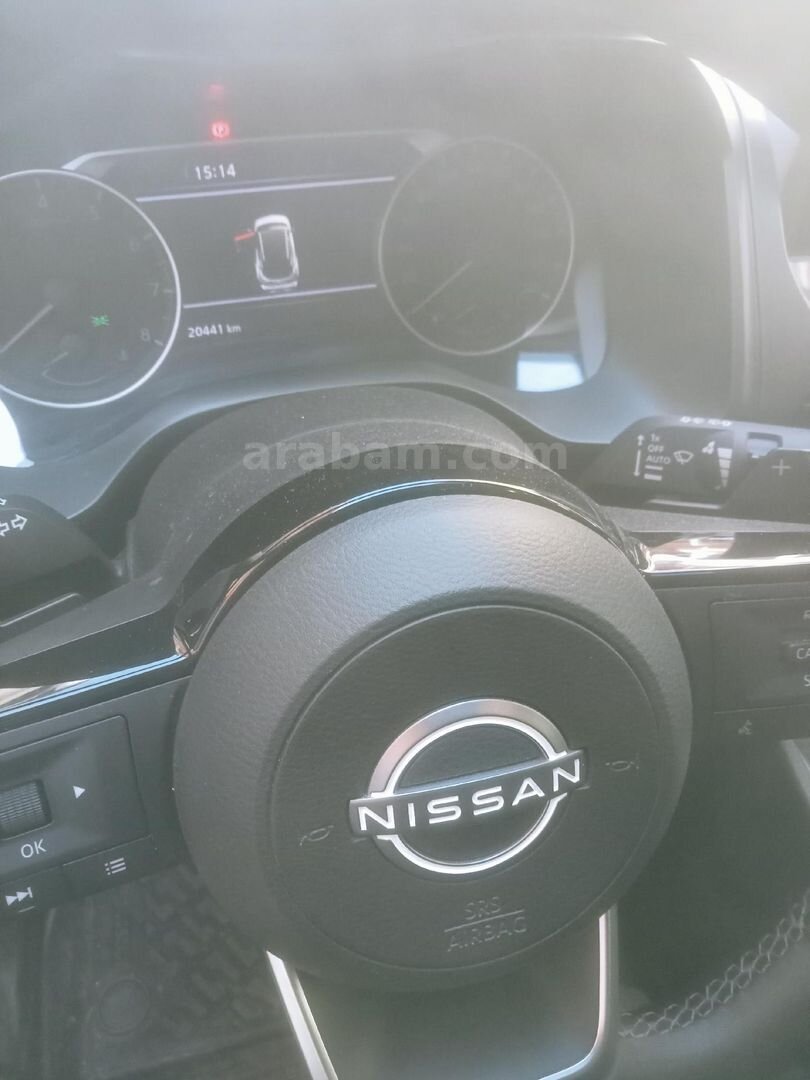 Sahibinden Nissan Qashqai 1.3 DIG-T desing pack 2024 Model 6