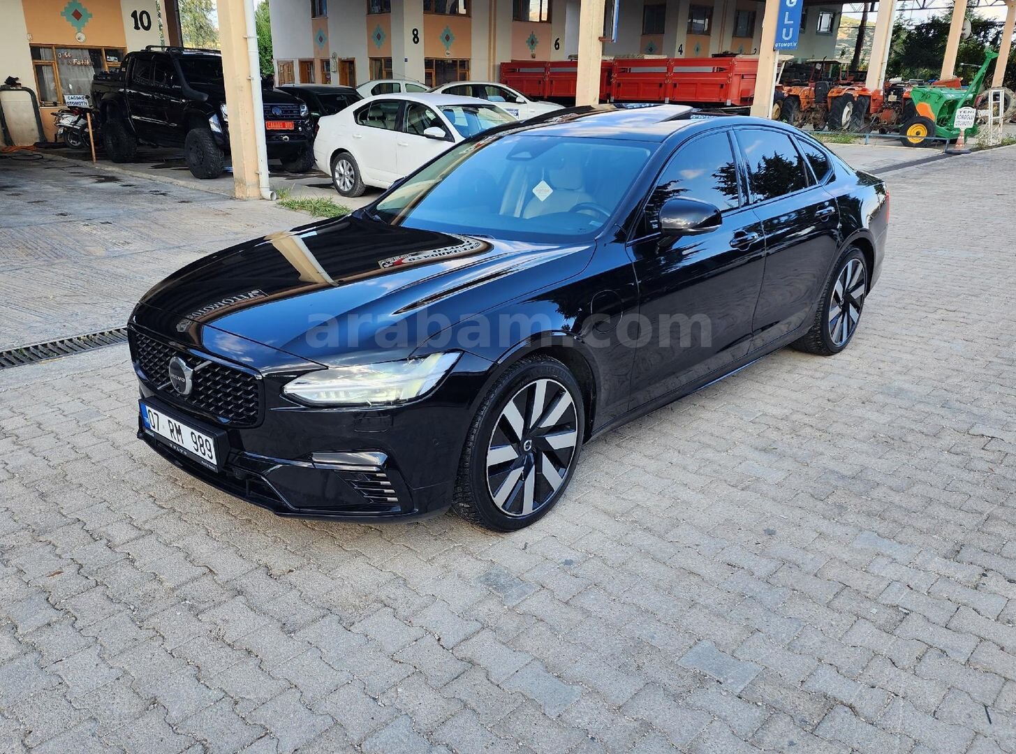 ÇAĞDAŞ oTo'dan 2024 Volvo S90 2.0 T8 Recharge Plus Dark 3