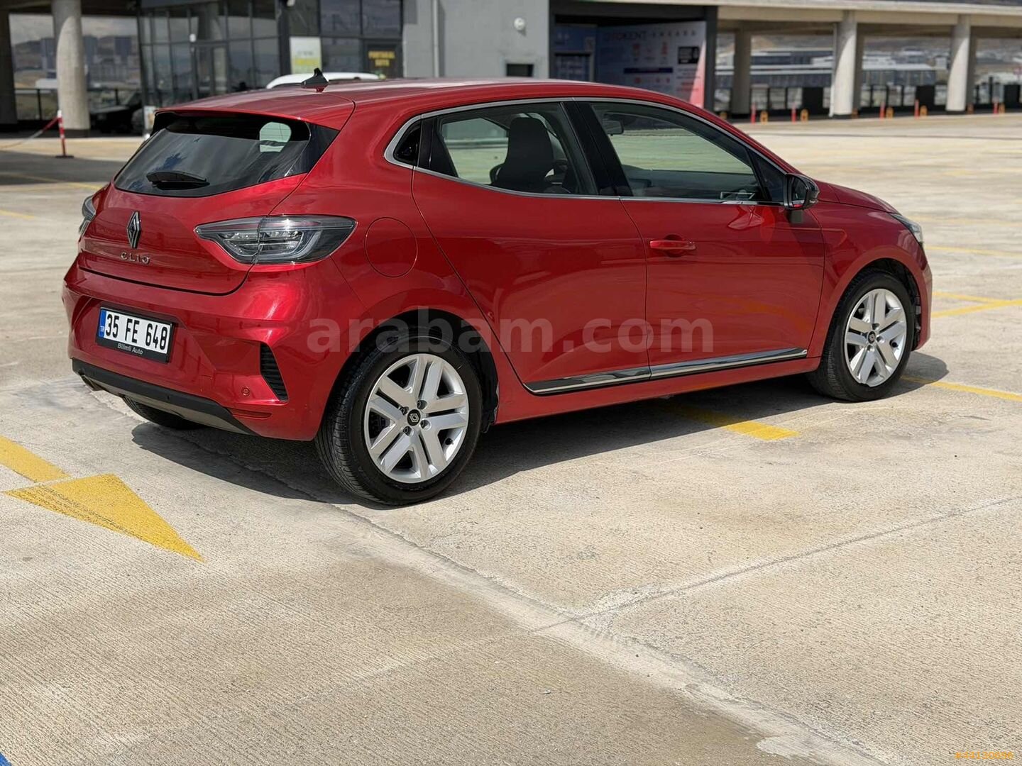 Galeriden Renault Clio 1.0 TCe Evolution 2023 Model Ankara 63.000 km Kırmızı 5
