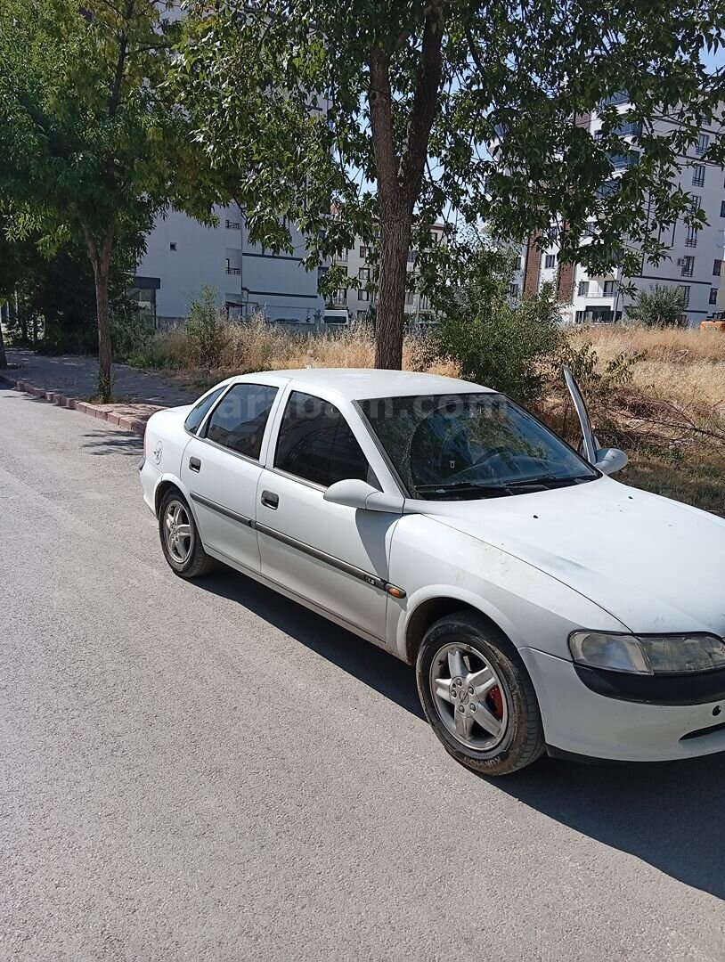 Sahibinden Opel Vectra 2.0 GLS 1997 Model 2