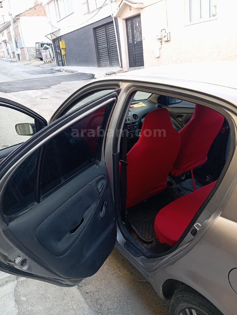 otomatik Toyota Yaris 1.0 Terra 2004 7