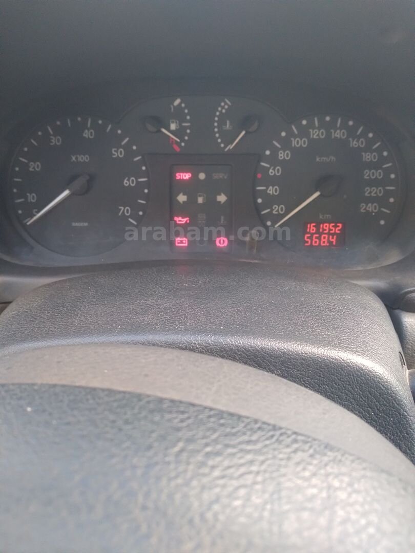 Sahibinden Renault Clio 1.4 RNA 2000 Model Eskişehir 162.000 km Gri (Gümüş) 7