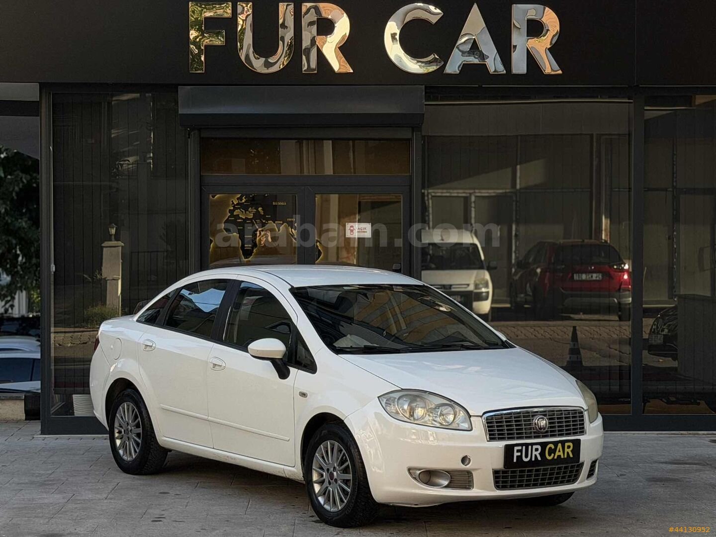 FUR CAR FİAT LİNEA 1.6 MULTİJET EN DOLUSU 100.000 TL PEŞİNAT İLE 1