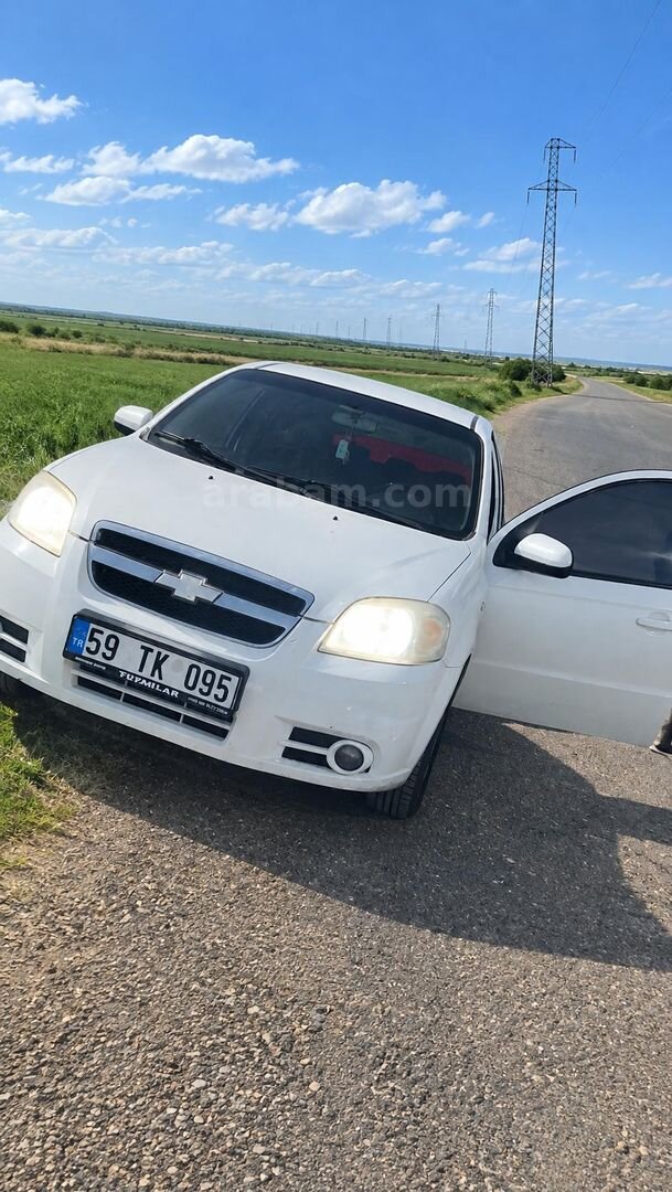 Sahibinden Chevrolet Aveo 1.4 SX 2008 Model 203.000 km Beyaz 1