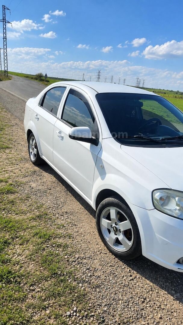 Sahibinden Chevrolet Aveo 1.4 SX 2008 Model 203.000 km Beyaz 3