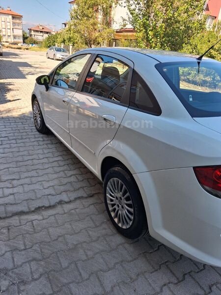 Sahibinden Fiat Linea 1.3 Multijet Mood 2016 Model Burdur 211.000 km Beyaz 1