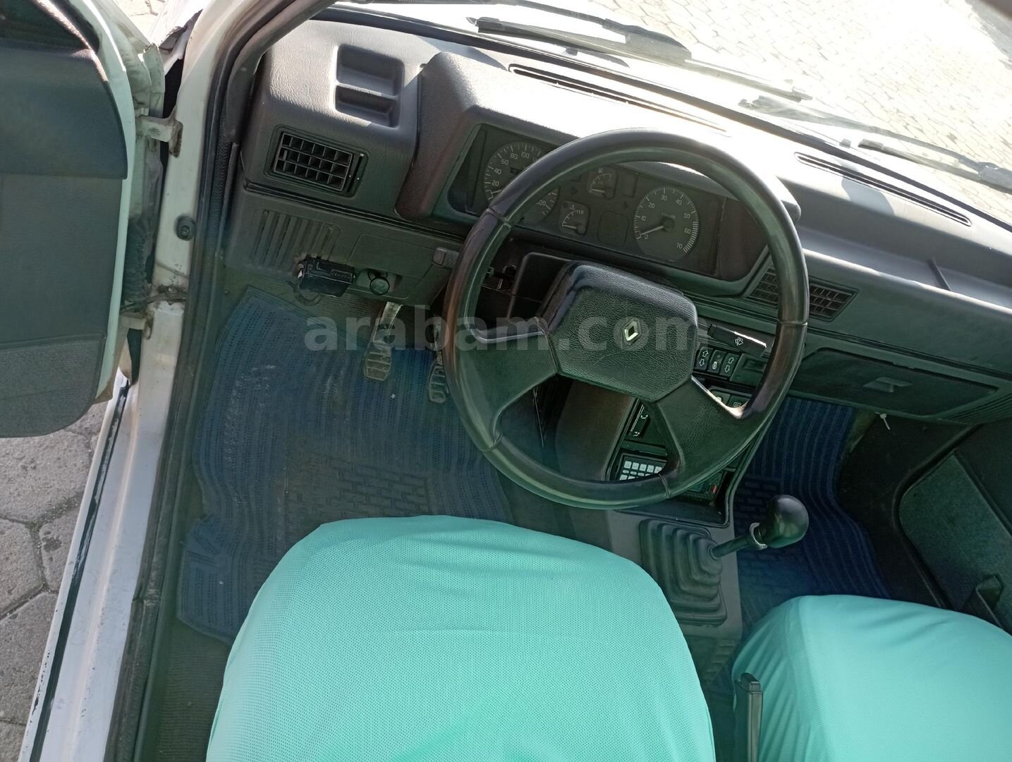 Sahibinden Renault R 9 1.4 Broadway RN 1997 Model Yozgat 258.000 km Beyaz 4