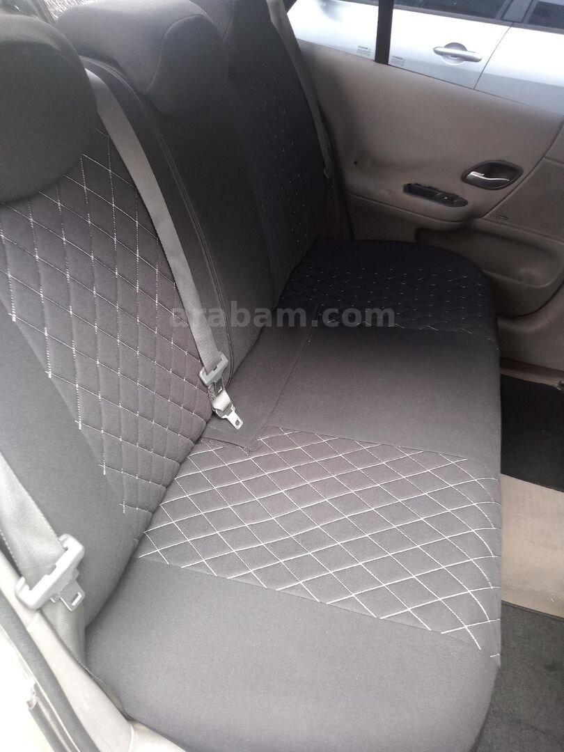 Sahibinden Renault Laguna 1.6 Expression 2004 Model İstanbul 269.900 km Yeşil (metalik) 7