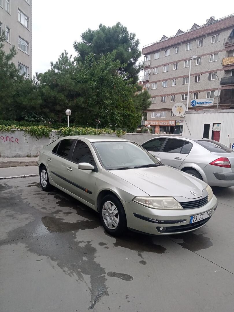 Sahibinden Renault Laguna 1.6 Expression 2004 Model İstanbul 269.900 km Yeşil (metalik) 3