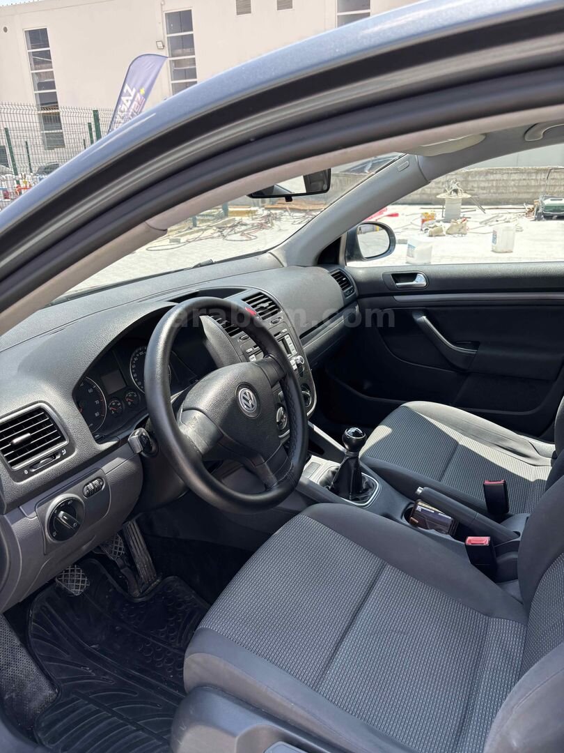 Sahibinden Volkswagen Jetta 1.6 Primeline 2008 Model Konya 266.000 km Füme 5